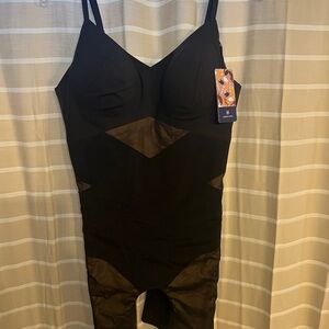 Honeylove Black Shapewear Bodysuit XL